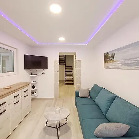 Ana Marija - Family Destination With Heated Pool Villa Lecevica