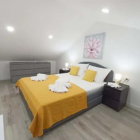 Ana Marija - Family Destination With Heated Pool * Lecevica